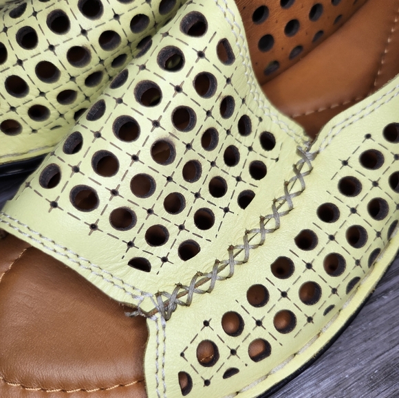 Spring Step Leather Sling Back slip on sandal - Picture 7 of 7